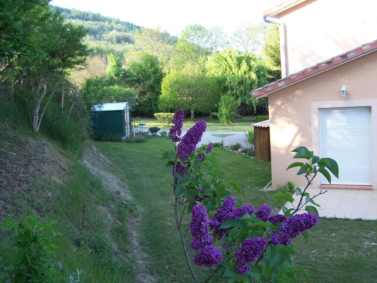 Aux 4 Saisons Bed & Breakfast Tabre Exterior photo